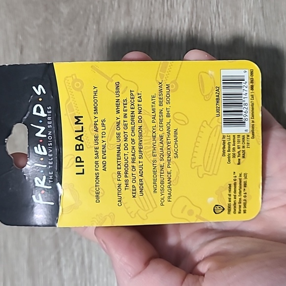 Friends Lip Balm 3 new in package - Picture 2 of 6